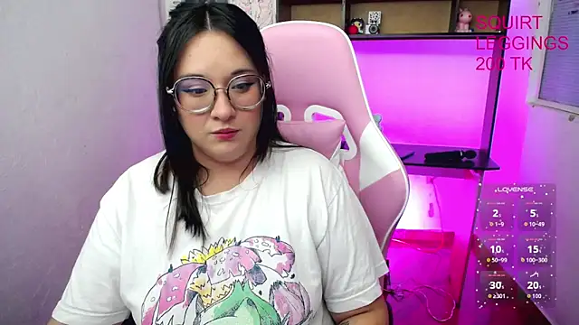 Snapshot of _Jaade_p_ chatting on 10-26-25, 01:55 Jaade p online show from 10-26-25, 01:55