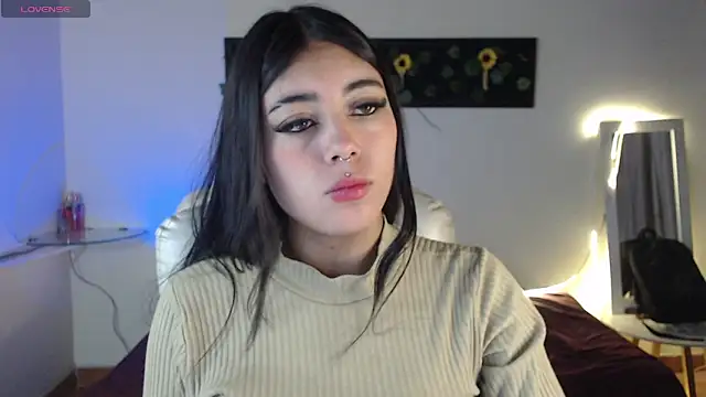 Snapshot of gabriella_live chatting on 10-08-25, 01:42 gabriella live online show from 10-08-25, 01:42