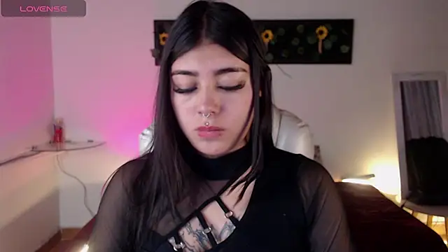 Snapshot of gabriella_live chatting on 10-22-25, 07:13 gabriella live online show from 10-22-25, 07:13