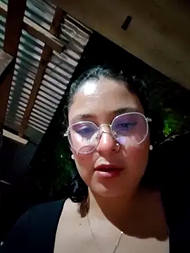 Lily-o online show from 12-21-25, 12:51