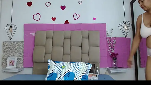 Damary Leon online show from 12-01-25, 06:57