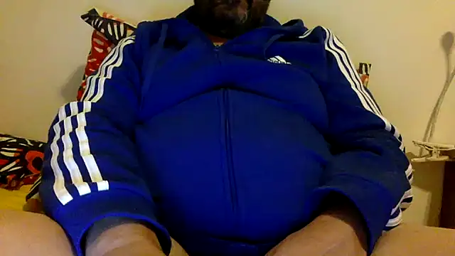 Snapshot of steve669_hot chatting on 10-30-25, 06:08 steve669 hot online show from 10-30-25, 06:08