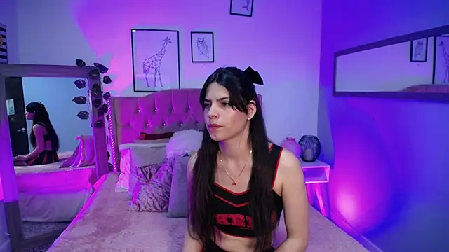 Snapshot of Astrid_Velle chatting on 10-08-25, 03:26 Astrid Velle online show from 10-08-25, 03:26