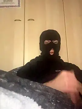 xTom20XX online show from 10-31-25, 01:17