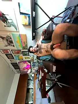 Pupscritch online show from 10-21-25, 02:51