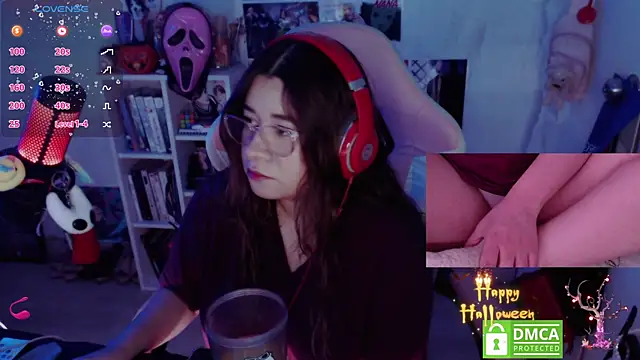 Pink girl0n online show from 11-05-25, 10:54