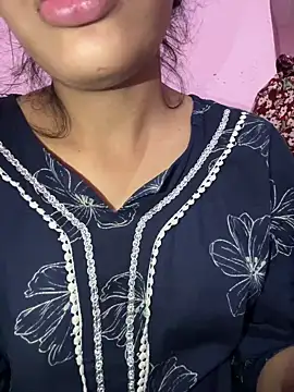 modelnishu online show from 01-07-26, 02:41