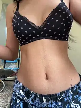 Snapshot of modelnishu chatting on 03-12-26, 03:23 modelnishu online show from 03-12-26, 03:23