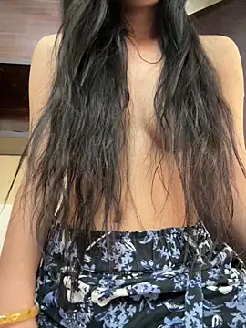 Snapshot of modelnishu chatting on 03-15-26, 03:56 modelnishu online show from 03-15-26, 03:56