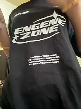 Snapshot of modelnishu chatting on 03-18-26, 01:20 modelnishu online show from 03-18-26, 01:20