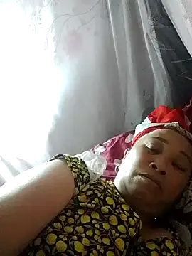 Mamapm20 online show from 10-16-25, 01:45