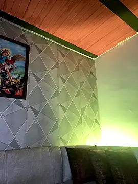 Alisse taylor2 online show from 01-07-26, 12:07