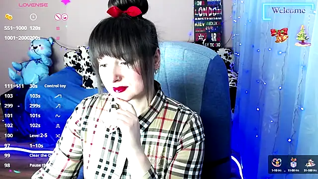 Snapshot of MilaRay chatting on 02-06-25, 11:10 MilaRay online show from 02-06-25, 11:10