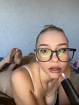 JennaOluretn online show from 10-30-25, 06:37