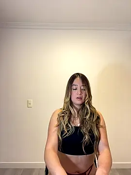 Zara Ross online show from 11-18-25, 03:01