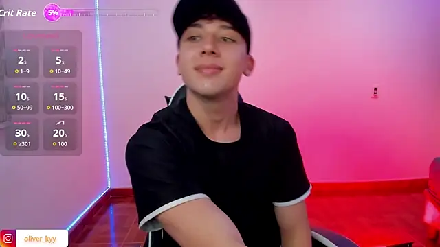 Snapshot of Casper___kyy chatting on 10-25-25, 01:13 Casper kyy online show from 10-25-25, 01:13