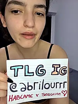 Snapshot of abrilour chatting on 10-25-25, 02:08 abrilour online show from 10-25-25, 02:08