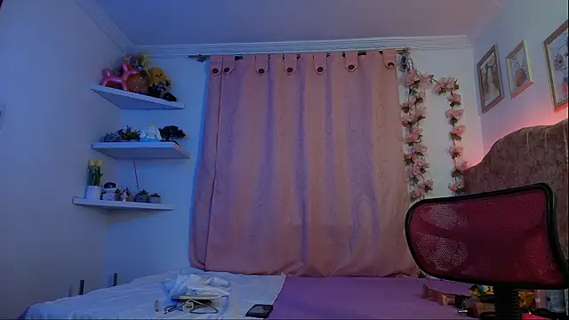 evansweett7 online show from 01-11-26, 11:43