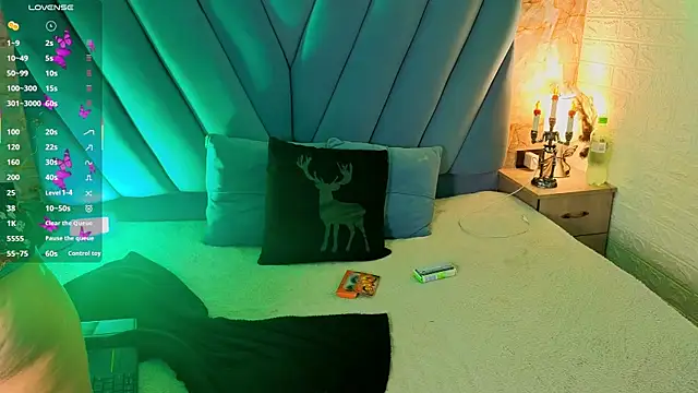 Snapshot of angel__red_ chatting on 10-09-25, 03:04 angel red online show from 10-09-25, 03:04