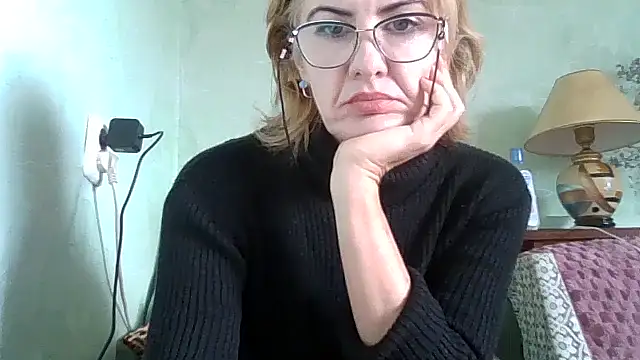 TianaQLove online show from 10-14-25, 09:43