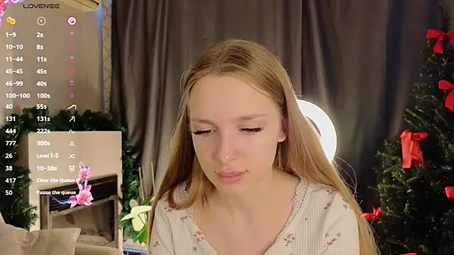 CindyGreen online show from 12-19-25, 06:09