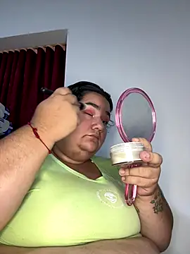 Snapshot of Mariana_cooper_07 chatting on 10-16-25, 07:48 Mariana cooper 07 online show from 10-16-25, 07:48