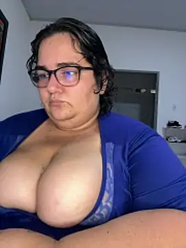 Snapshot of Mariana_cooper_07 chatting on 11-03-25, 09:16 Mariana cooper 07 online show from 11-03-25, 09:16