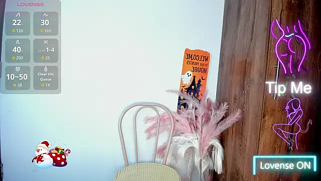 Snapshot of khate_smith chatting on 11-08-25, 04:07 khate smith online show from 11-08-25, 04:07