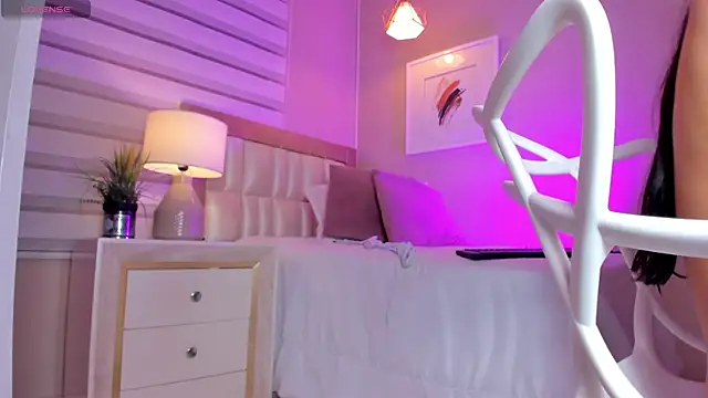  paula x online show from 10-21-25, 11:33