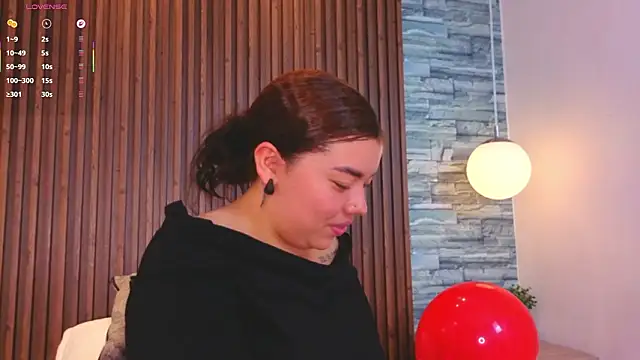 Snapshot of leilapons chatting on 02-15-26, 07:54 leilapons online show from 02-15-26, 07:54