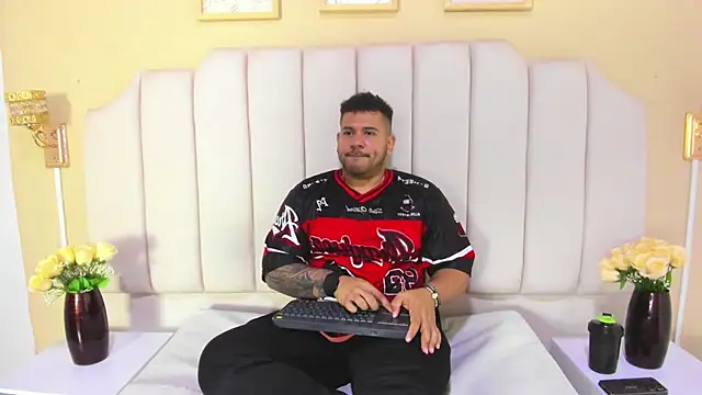 michael hill1 online show from 11-12-25, 01:11