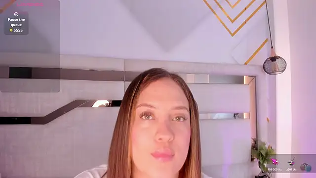 mariana jhones  online show from 11-06-25, 11:55