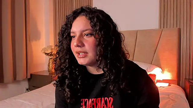 Rachell Jamess online show from 11-21-25, 03:49