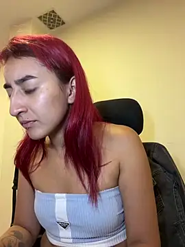 Snapshot of JuliethaDemon_ chatting on 04-01-26, 01:23 JuliethaDemon online show from 04-01-26, 01:23