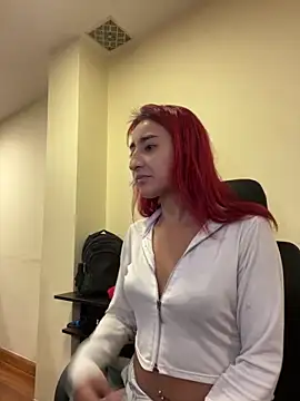 Snapshot of JuliethaDemon_ chatting on 04-06-26, 01:56 JuliethaDemon online show from 04-06-26, 01:56