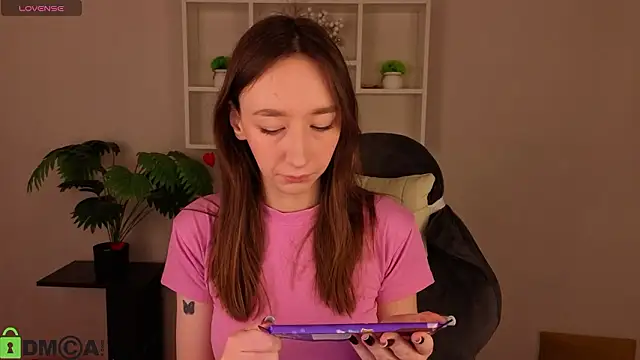 Miche1le Allenne online show from 02-09-26, 01:09