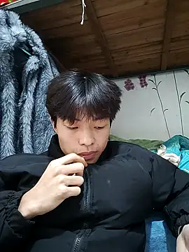 junjun1189 online show from 11-18-25, 03:45