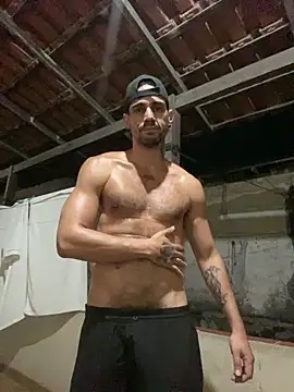 Snapshot of nando__master37 chatting on 10-13-25, 03:50 nando master37 online show from 10-13-25, 03:50