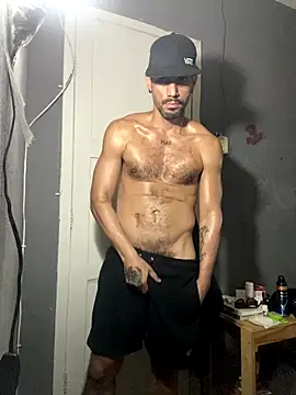 Snapshot of nando__master37 chatting on 10-25-25, 03:14 nando master37 online show from 10-25-25, 03:14