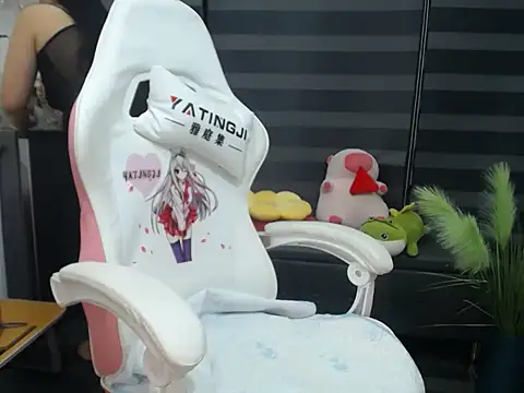 Snapshot of NANA_199k chatting on 10-30-25, 11:55 NANA 199k online show from 10-30-25, 11:55