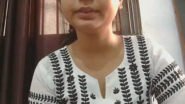 Cute-Bacchi online show from 09-18-25, 01:18