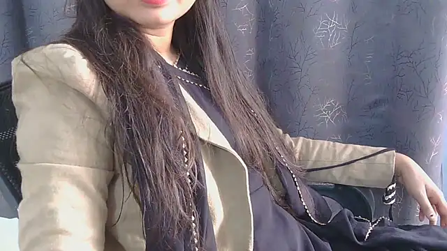 Snapshot of Cute-Bacchi chatting on 11-14-25, 03:38 Cute-Bacchi online show from 11-14-25, 03:38