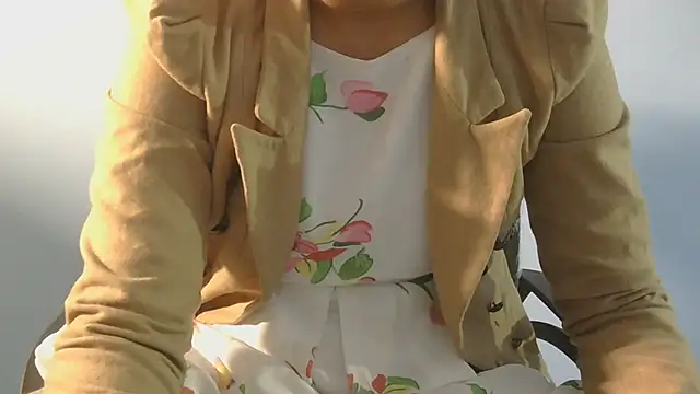 Snapshot of Cute-Bacchi chatting on 11-22-25, 03:49 Cute-Bacchi online show from 11-22-25, 03:49