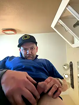 Snapshot of Bigrich112277 chatting on 09-18-25, 08:11 Bigrich112277 online show from 09-18-25, 08:11