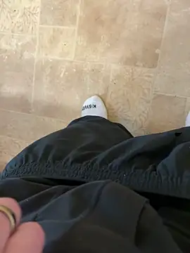 Snapshot of Bigrich112277 chatting on 09-25-25, 02:21 Bigrich112277 online show from 09-25-25, 02:21