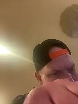 Snapshot of Bigrich112277 chatting on 03-03-26, 04:07 Bigrich112277 online show from 03-03-26, 04:07