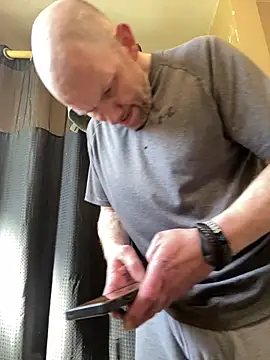 Snapshot of Bigrich112277 chatting on 03-28-26, 10:53 Bigrich112277 online show from 03-28-26, 10:53