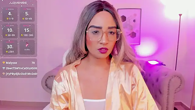 Sharon breezee online show from 10-11-25, 02:55