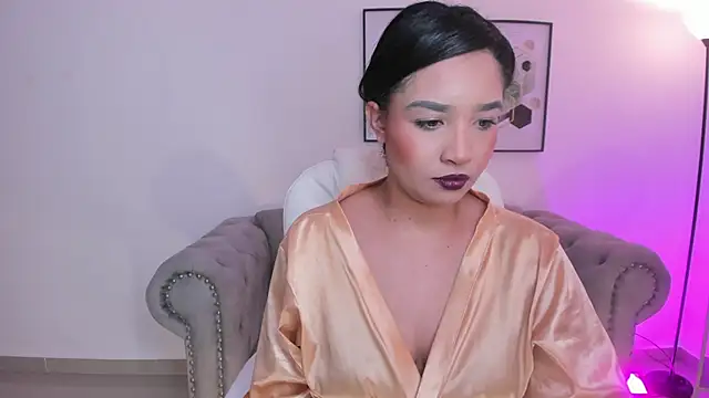 Sharon breezee online show from 11-21-25, 04:22