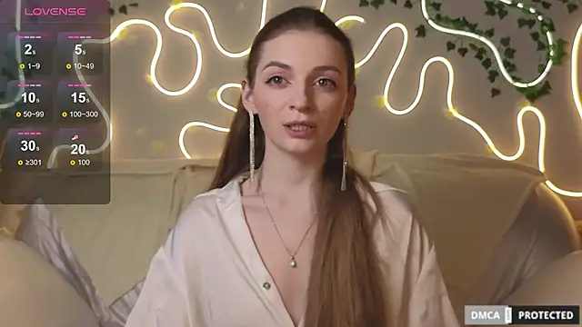 Alice-Meow online show from 10-04-25, 08:18